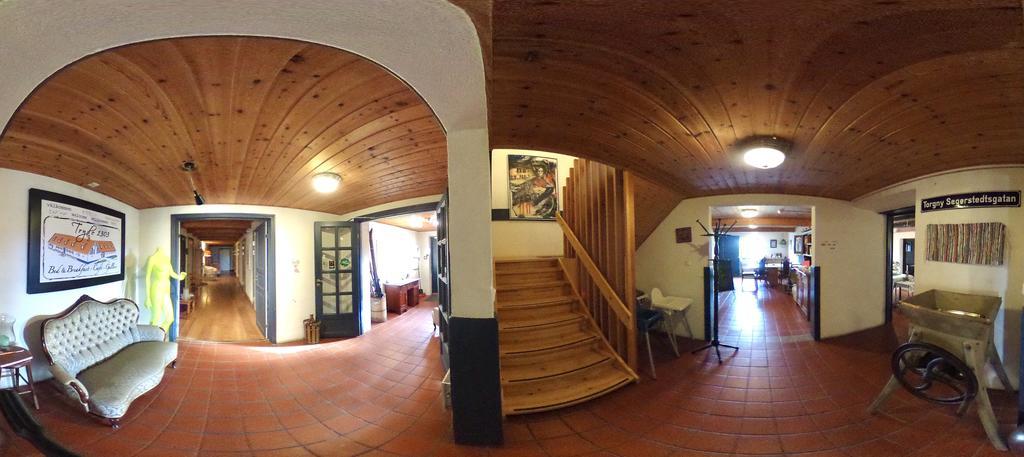 Tryde 1303 B&B Pa Oesterlen Tomelilla Exteriér fotografie